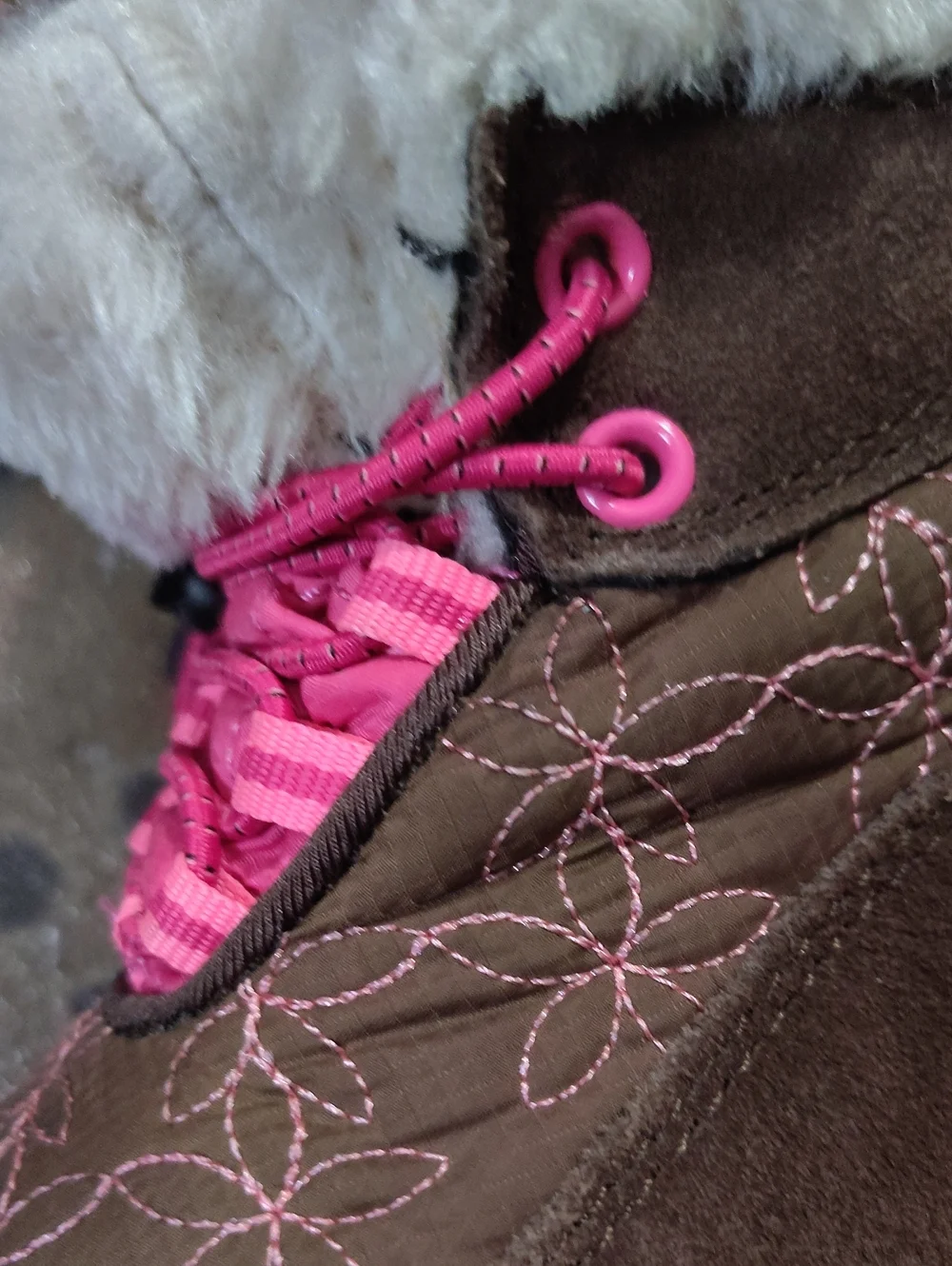 Girls' Brown & Pink Faux-Fur Winter Boots Euc , Size 1 $45